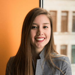 Miembro del equipo - Nombre y especialidad